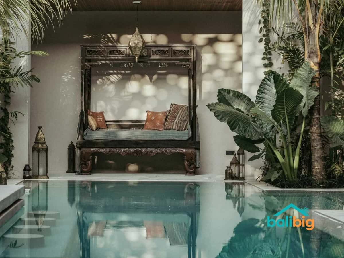 6BR Villa 1050 m² - image 1