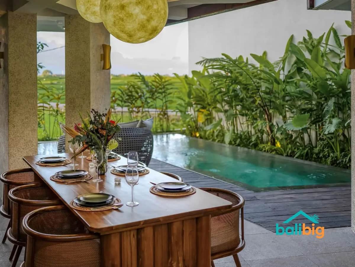 2BR Villa 150 m² - image 1